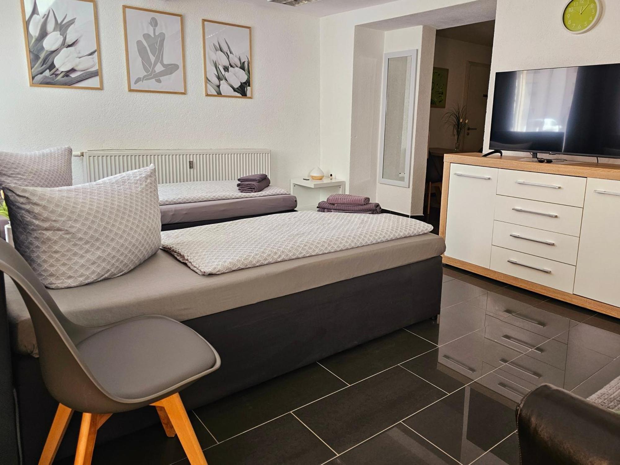 Gaesteappartement Viktoria Sinsheim Ngoại thất bức ảnh